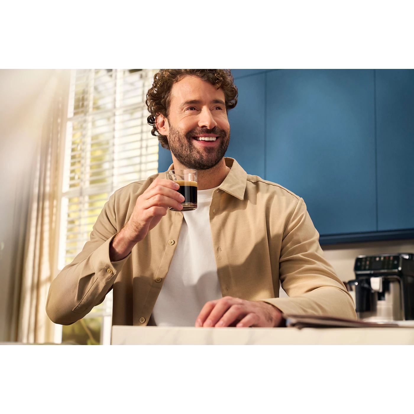 Cafetera espresso Philips EP1224/00 Serie 1000 automática